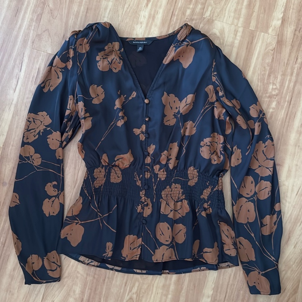 Banana republic blouse